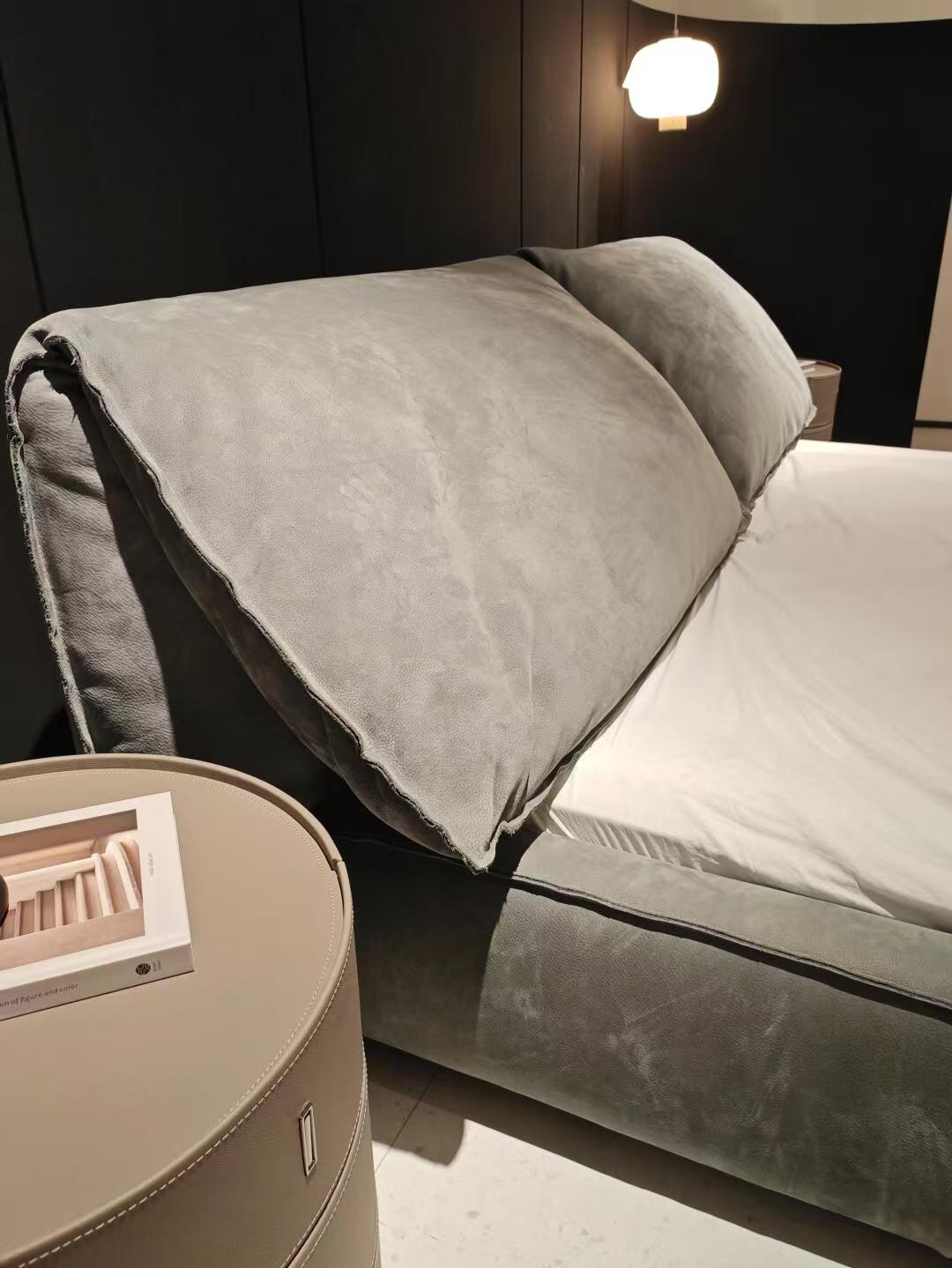 CASABLANCA BED